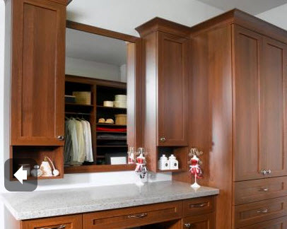 Brookfield Closet Dressing Table